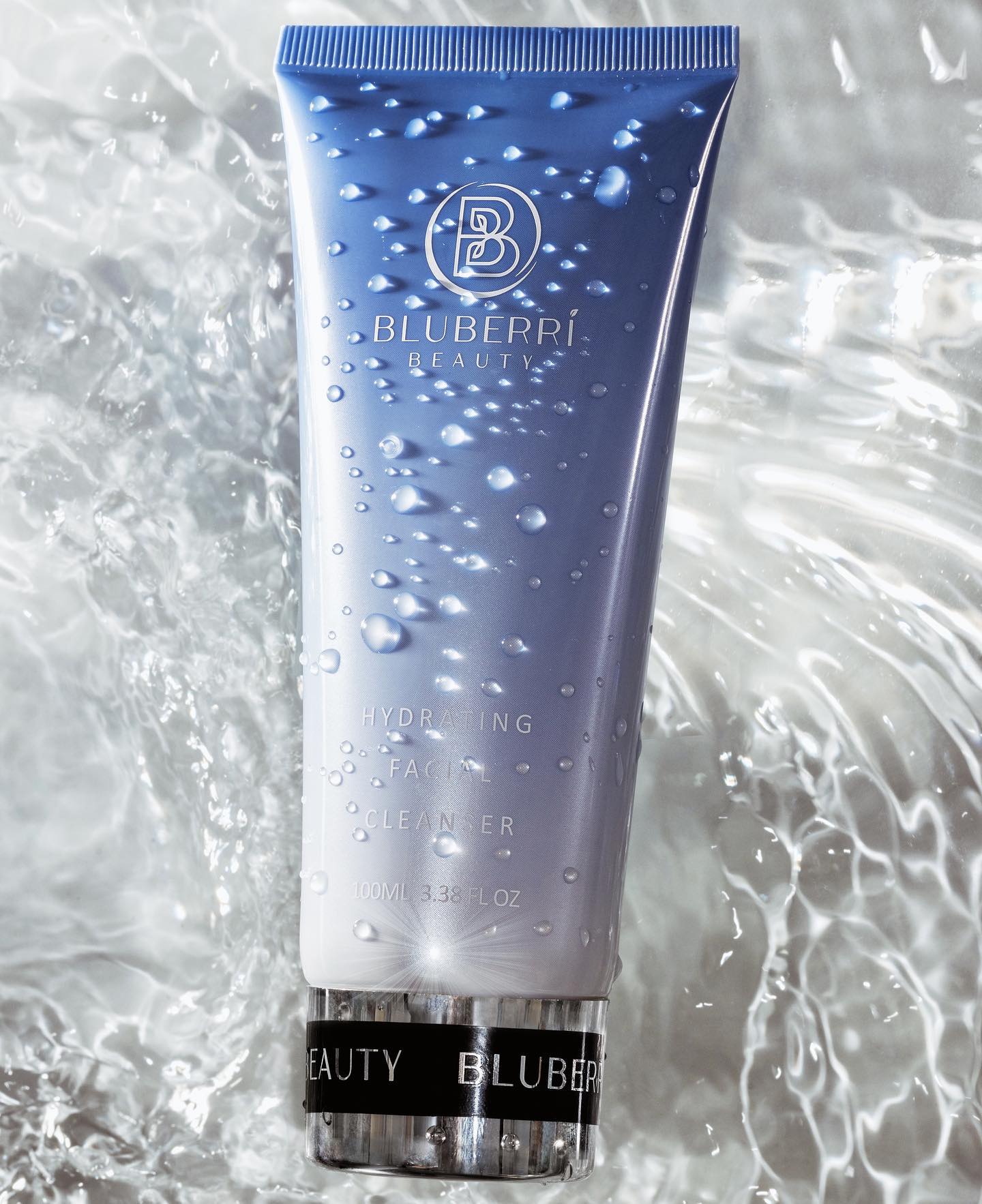 Hydrating Facial Cleanser - Image 2